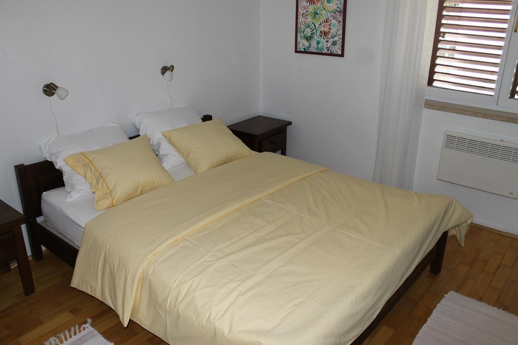 Apartments Vila Marica Rabac Zimmer foto